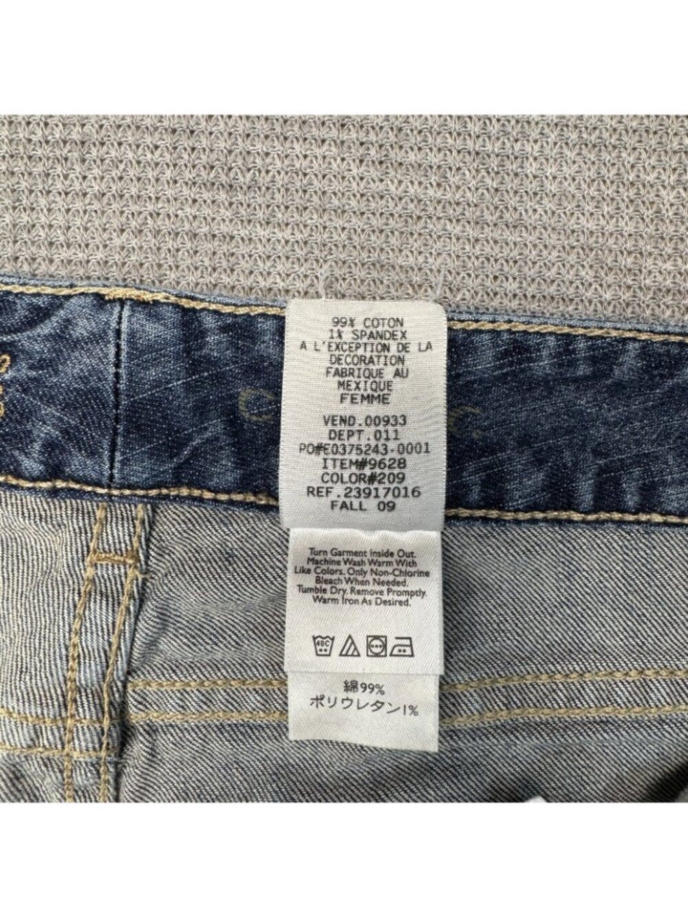 Eddie Bauer Bootcut Jeans Womens Size 8R Blue Denim Raw Cuffs Mid Rise Classic - Picture 6 of 13